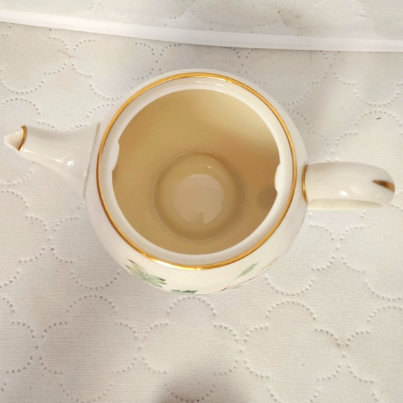 Lenox christmas teapot